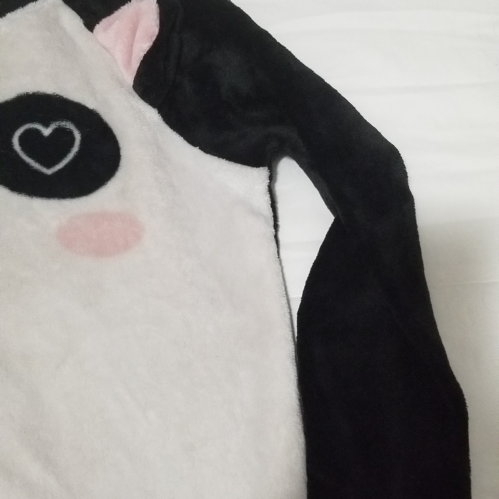 Sweatshirt - Picture 2 of 4